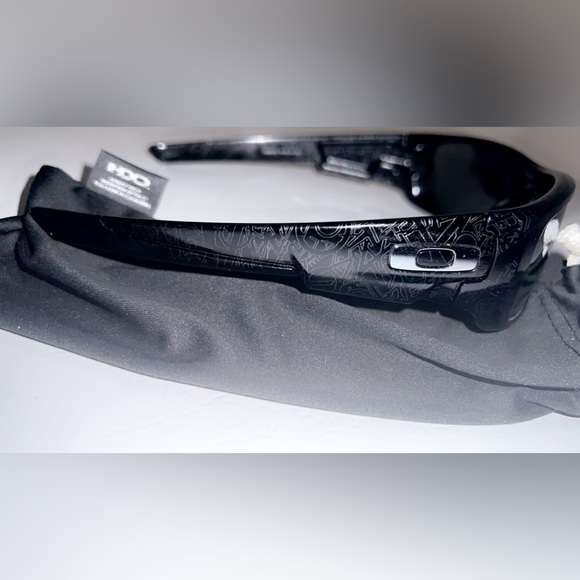 Polarized Oakley’s mirror lenses - Picture 3 of 5